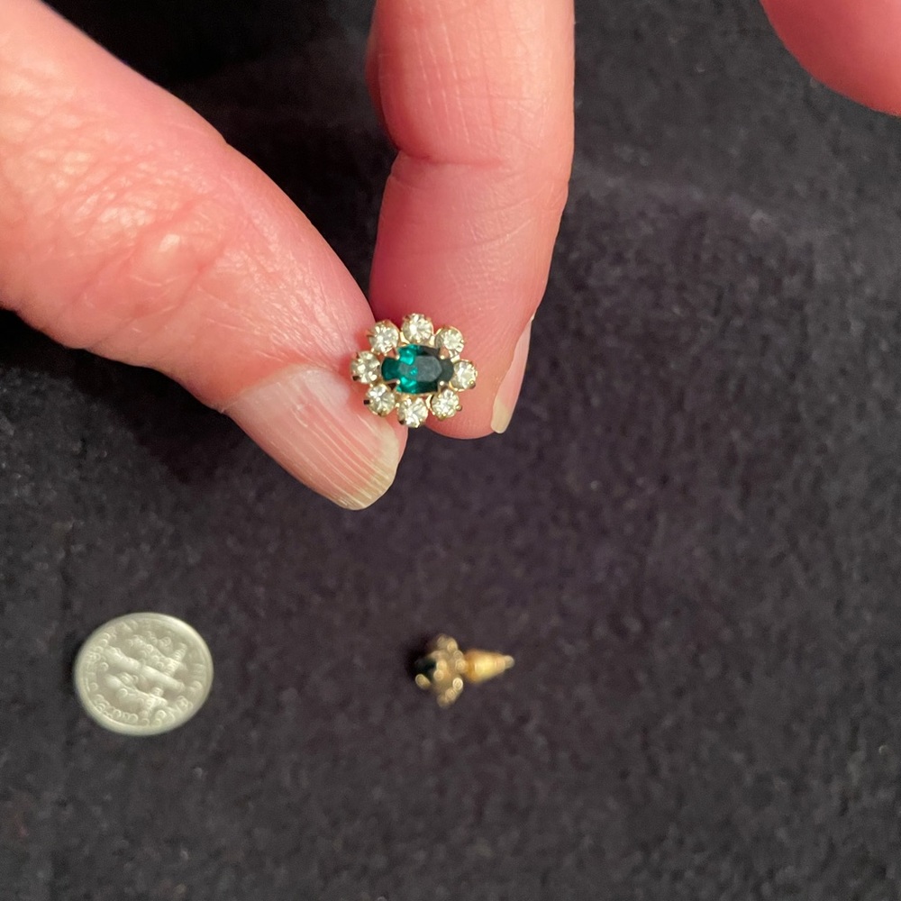 Costume Gold tone “Diamond and Emerald” Earrings - Picture 2 of 5